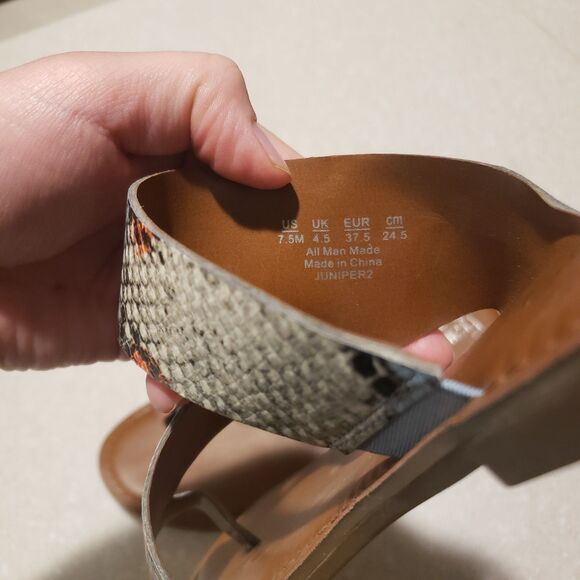 Franco Sarto Red Snake Print Leather Ginny Toe-Loop Slide Sandals 7.5 - Picture 5 of 6